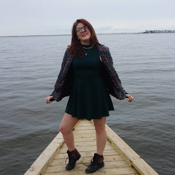 Meet your Posher, Jasmine - Picture 1 of 1